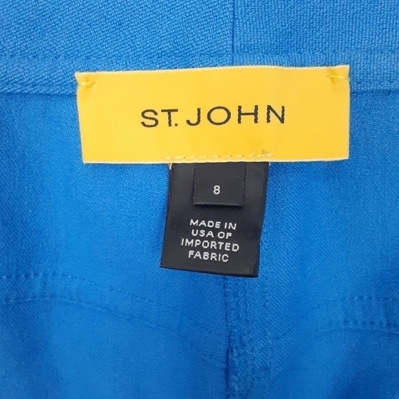 St. John | High Waist Straight Leg Jeans - Picture 9 of 9